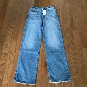 FOREVER 21- 90s FIT, BLUE JEANS- NWT